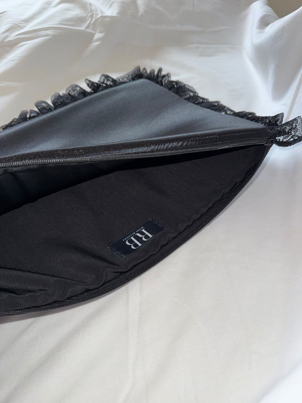 Housse d'ordinateur en Satin